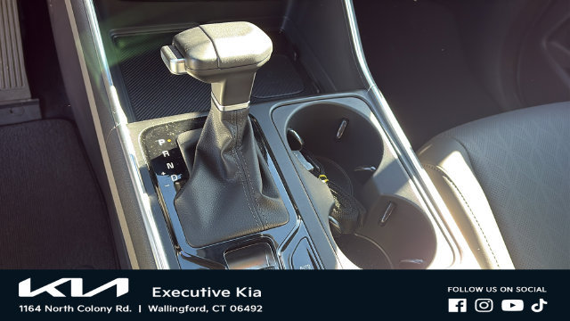 Used 2026 Kia Carnival EX FWD image 19