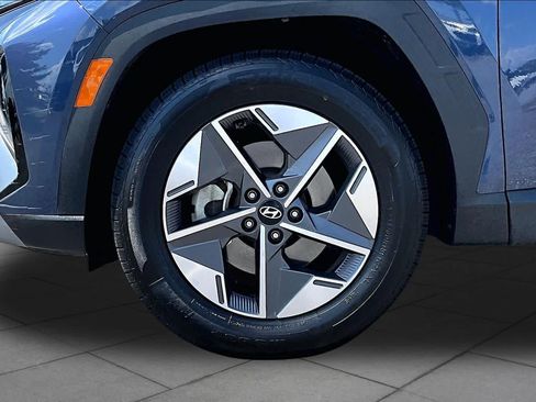 Used 2025 Hyundai Tucson SEL FWD image 11
