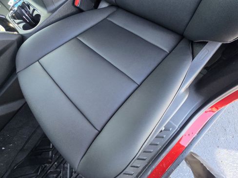 New 2025 GMC Canyon Elevation w/ Convenience Package image 17