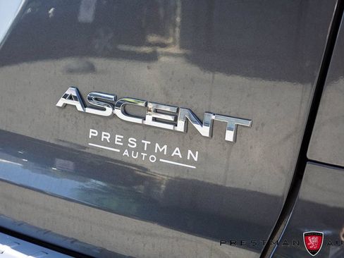 Used 2023 Subaru Ascent Premium w/ Convenience Package AWD/4WD image 7