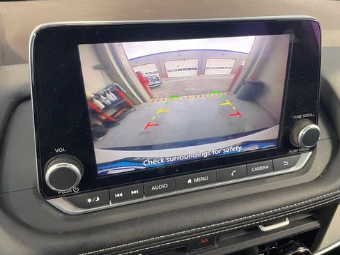 Certified 2023 Nissan Rogue S FWD image 8