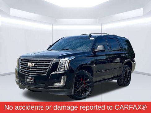 Used 2019 Cadillac Escalade Platinum AWD/4WD image 2