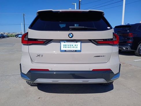 New 2026 BMW X1 xDrive28i w/ Technology Package AWD/4WD image 8