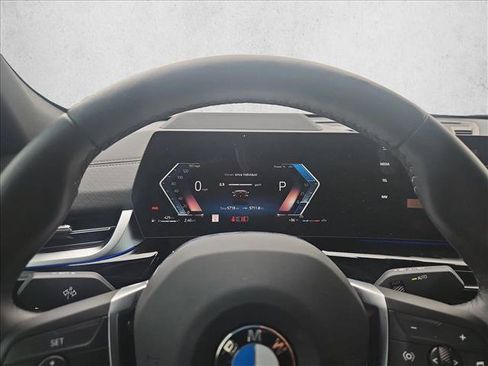 Used 2026 BMW X2 xDrive28i w/ Technology Package AWD/4WD image 7
