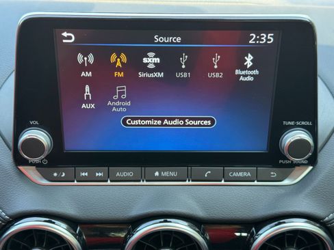 Used 2025 Nissan Sentra SV FWD image 22