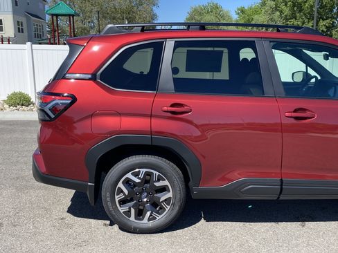 New 2026 Subaru Forester Premium AWD/4WD image 6