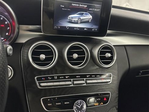 Used 2015 Mercedes-Benz C 300 4MATIC Sedan image 22