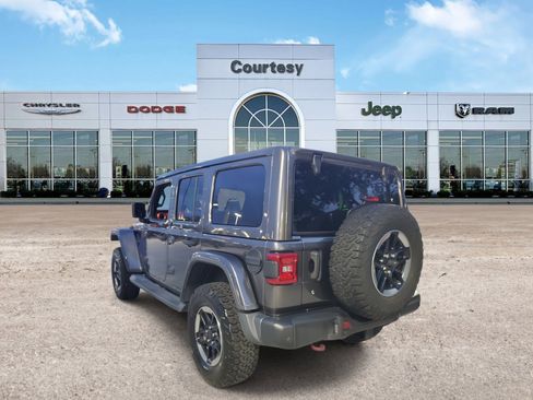 Used 2019 Jeep Wrangler Unlimited Rubicon image 3