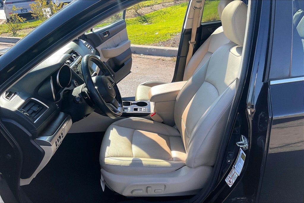 Used 2018 Subaru Outback 3.6R Limited AWD/4WD image 29