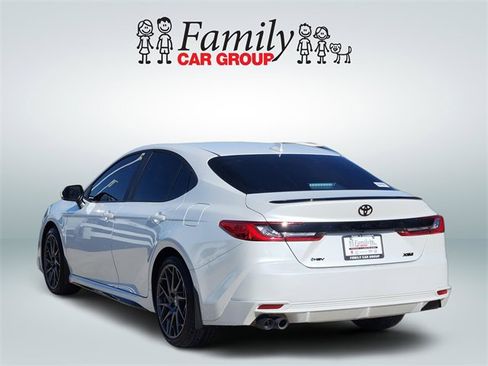 Used 2025 Toyota Camry XSE image 3