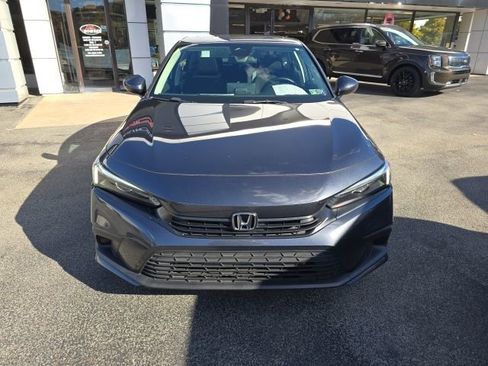 Used 2023 Honda Civic EX image 8