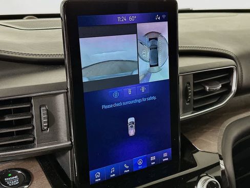 Certified 2021 Ford Explorer Platinum w/ Equipment Group 601A image 29