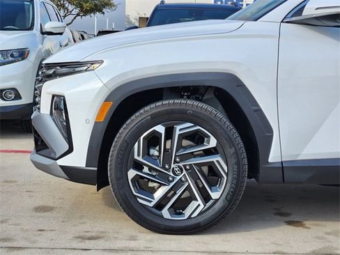 Certified 2025 Hyundai Tucson Limited image 6