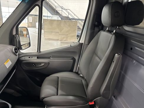 New 2025 Mercedes-Benz Sprinter 3500 image 13