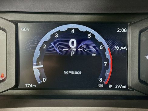 Used 2025 Toyota Tacoma SR image 12