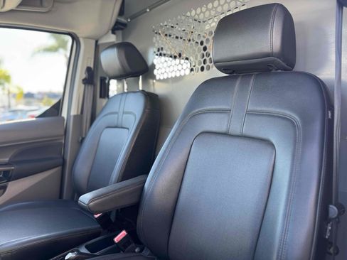 Used 2021 Ford Transit Connect XL image 14