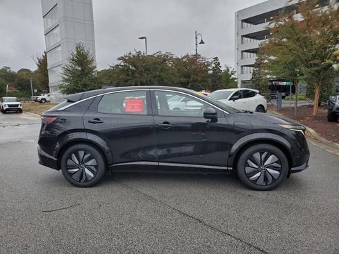 Certified 2023 Nissan Ariya FWD image 3