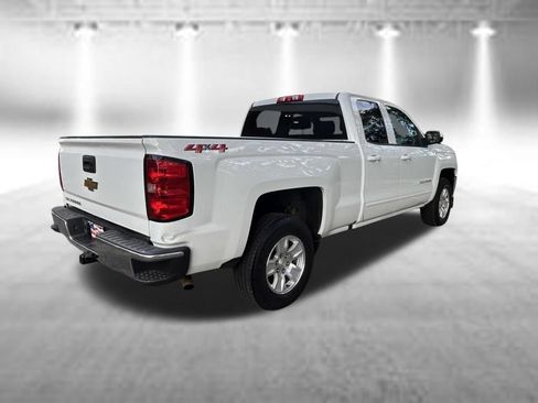 Used 2019 Chevrolet Silverado 1500 LT AWD/4WD image 4