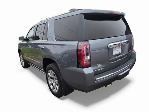 Used 2020 GMC Yukon Denali image 3