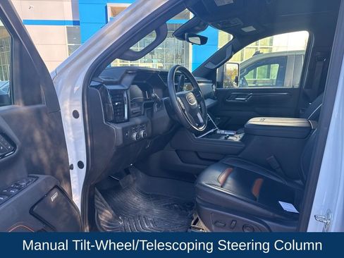 Used 2025 GMC Sierra 2500 AT4 w/ AT4 Premium Plus Package image 22