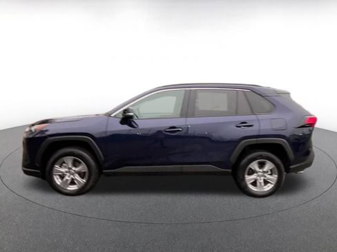 Used 2025 Toyota RAV4 XLE image 9