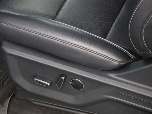 Certified 2025 Ford F150 Lariat w/ Equipment Group 502A High image 17