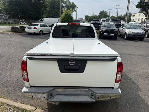 Used 2015 Nissan Frontier S RWD image 4