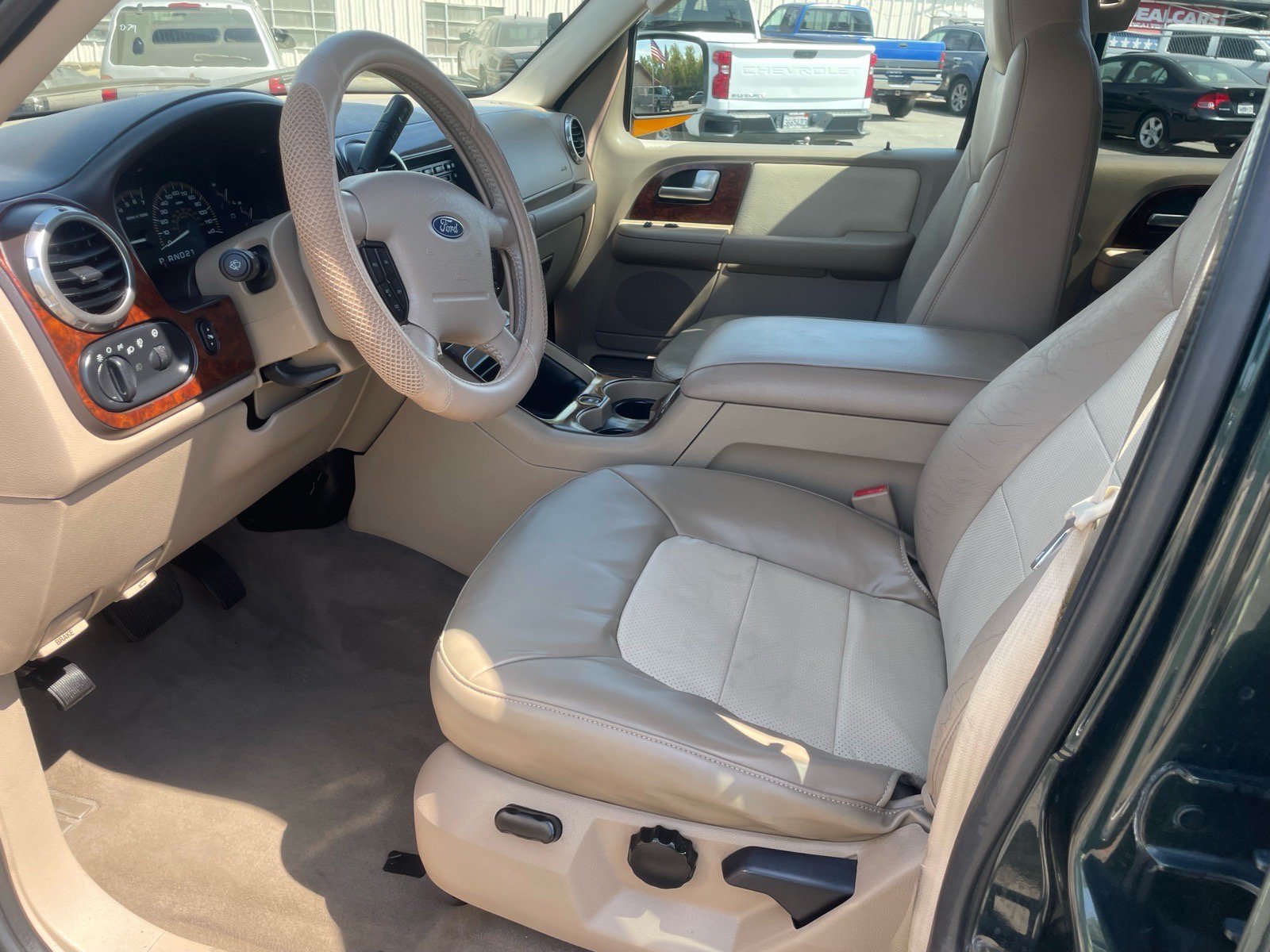 Used 2003 Ford Expedition Eddie Bauer AWD/4WD image 12