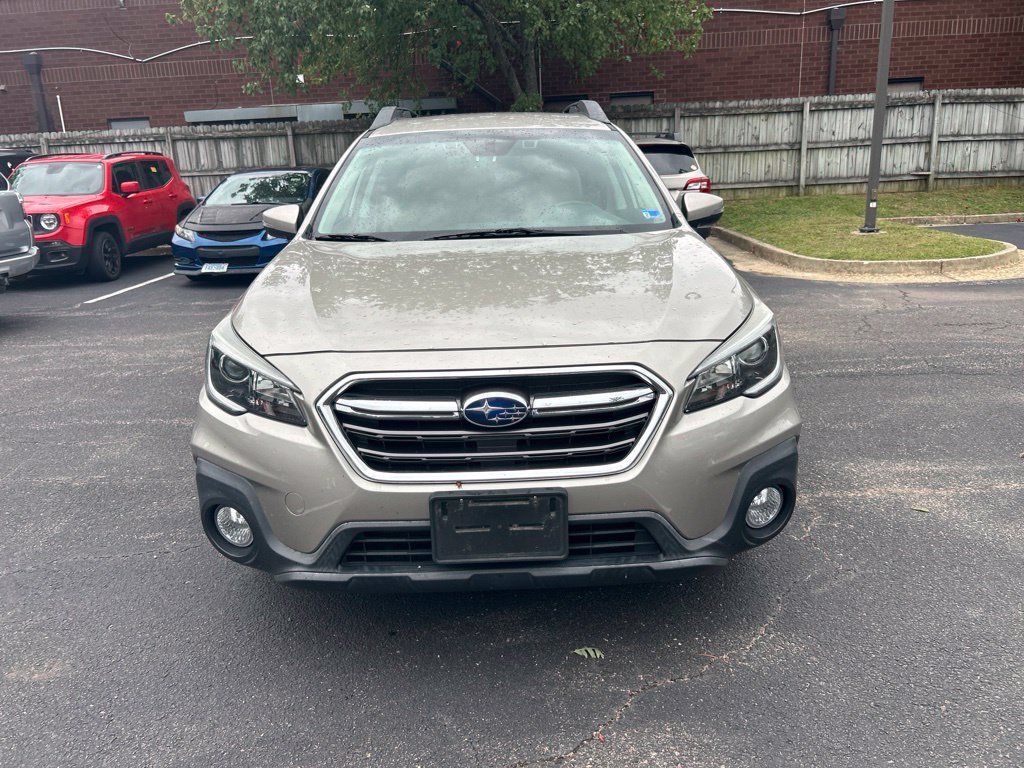 Used 2019 Subaru Outback 3.6R Limited AWD/4WD image 8