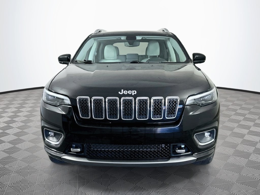 Used 2019 Jeep Cherokee Overland AWD/4WD image 4