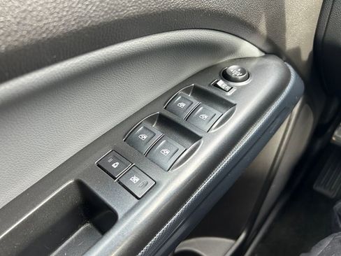 Used 2018 Chevrolet Colorado Z71 image 22