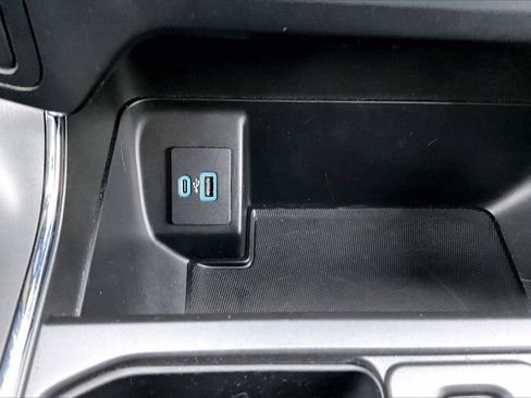 Used 2021 Ford F150 XLT w/ Equipment Group 301A Mid image 17