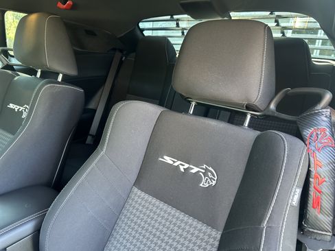 Used 2020 Dodge Challenger SRT Hellcat image 13