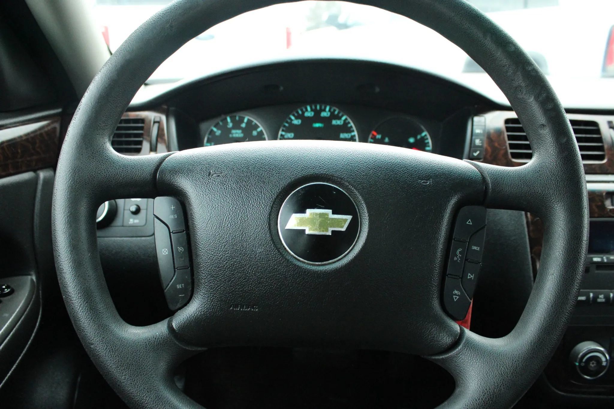 Used 2016 Chevrolet Impala LTZ FWD image 20