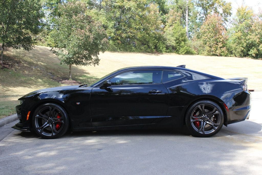 Used 2019 Chevrolet Camaro SS RWD image 35