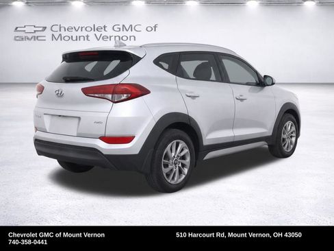 Used 2017 Hyundai Tucson SE Plus AWD/4WD image 4