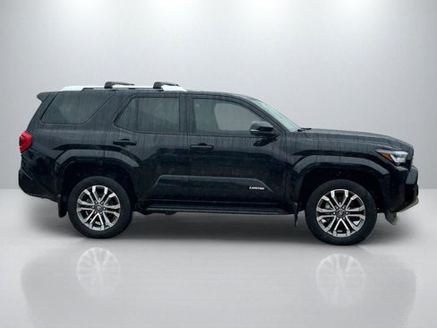 Certified 2025 Toyota 4Runner Limited AWD/4WD image 4