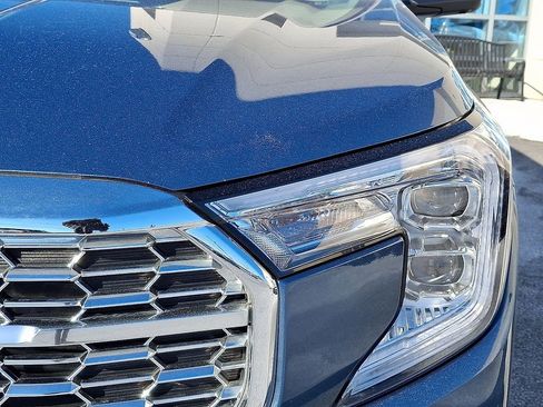Used 2024 GMC Terrain Denali w/ Denali Premium Package image 9