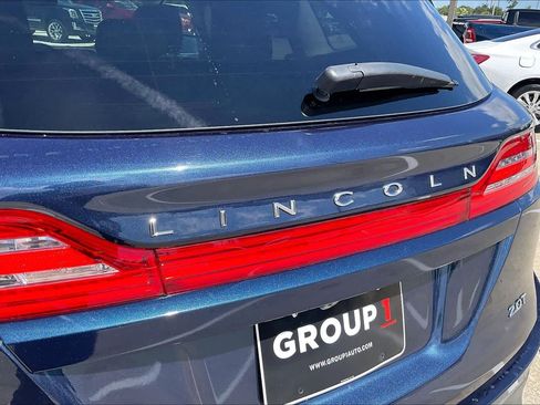 Used 2017 Lincoln MKC Reserve FWD image 30