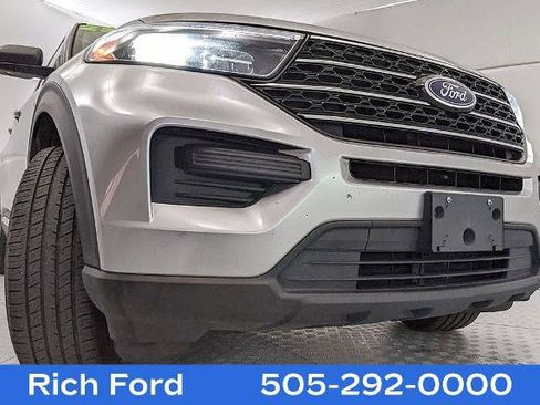 Certified 2023 Ford Explorer XLT w/ Class IV Trailer Tow Package image 24