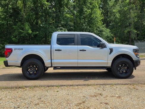 Used 2024 Ford F150 STX w/ Equipment Group 201A FX4 AWD/4WD image 6