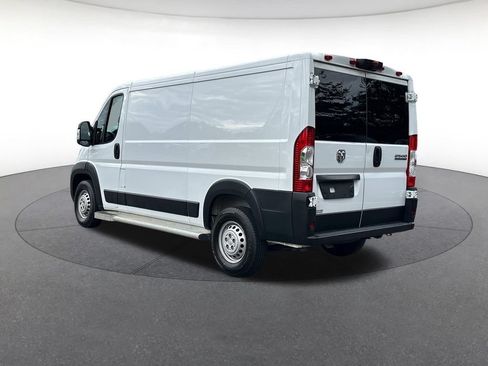 Used 2025 RAM ProMaster 2500 w/ U-Haul Equipment Group FWD image 3