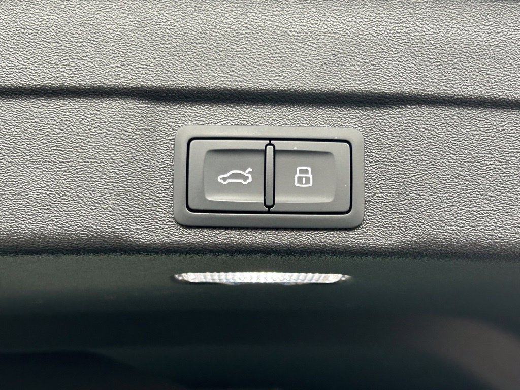 Used 2025 Audi A5 Premium Plus w/ Premium Plus AWD/4WD image 60