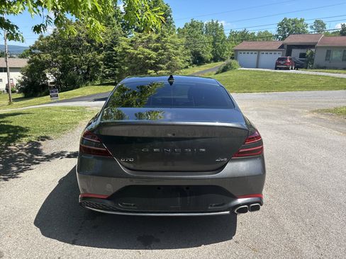 Used 2023 Genesis G70 2.0T AWD/4WD image 4