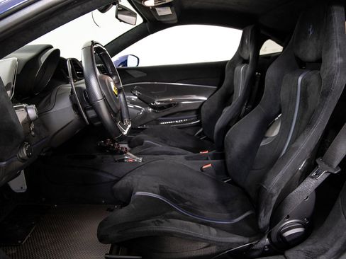 Certified 2020 Ferrari 488 Pista Coupe RWD image 5