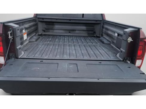 Used 2020 Honda Ridgeline RTL-E image 16