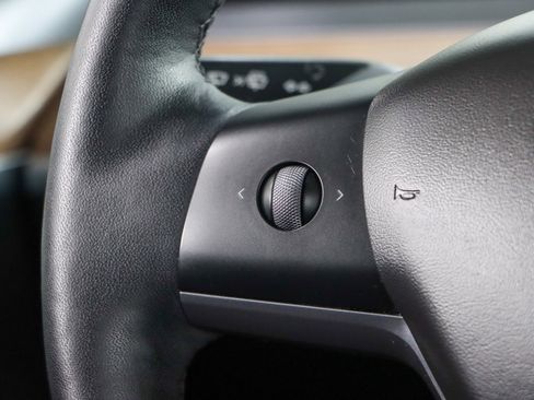 Used 2022 Tesla Model 3 Long Range image 13