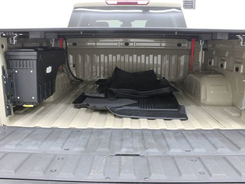 Used 2023 GMC Sierra 1500 Elevation image 30