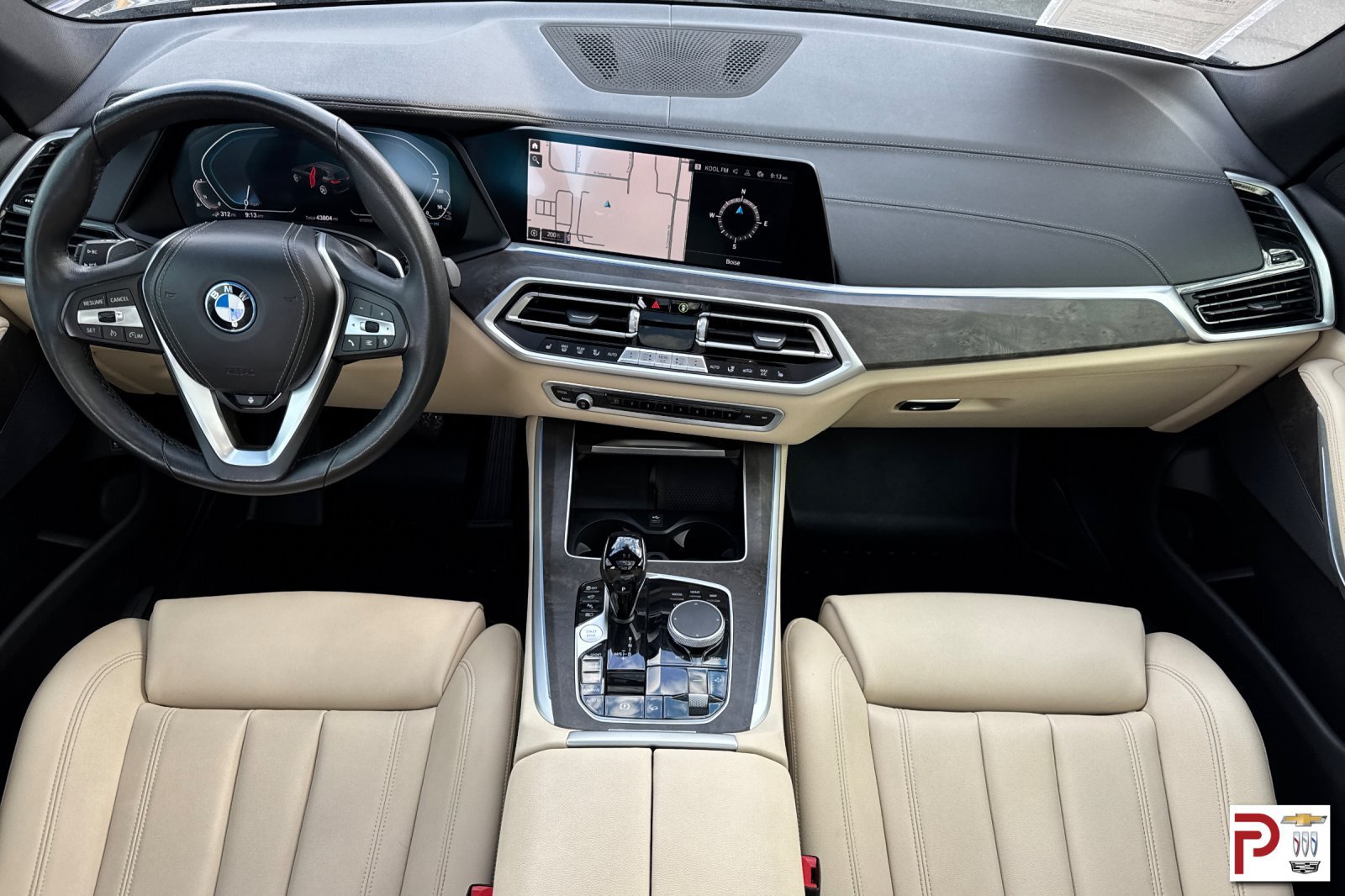 Used 2022 BMW X5 xDrive45e w/ Parking Assistance Package AWD/4WD image 16