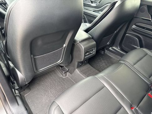Certified 2024 Lincoln Corsair AWD w/ Equipment Group 101A image 27